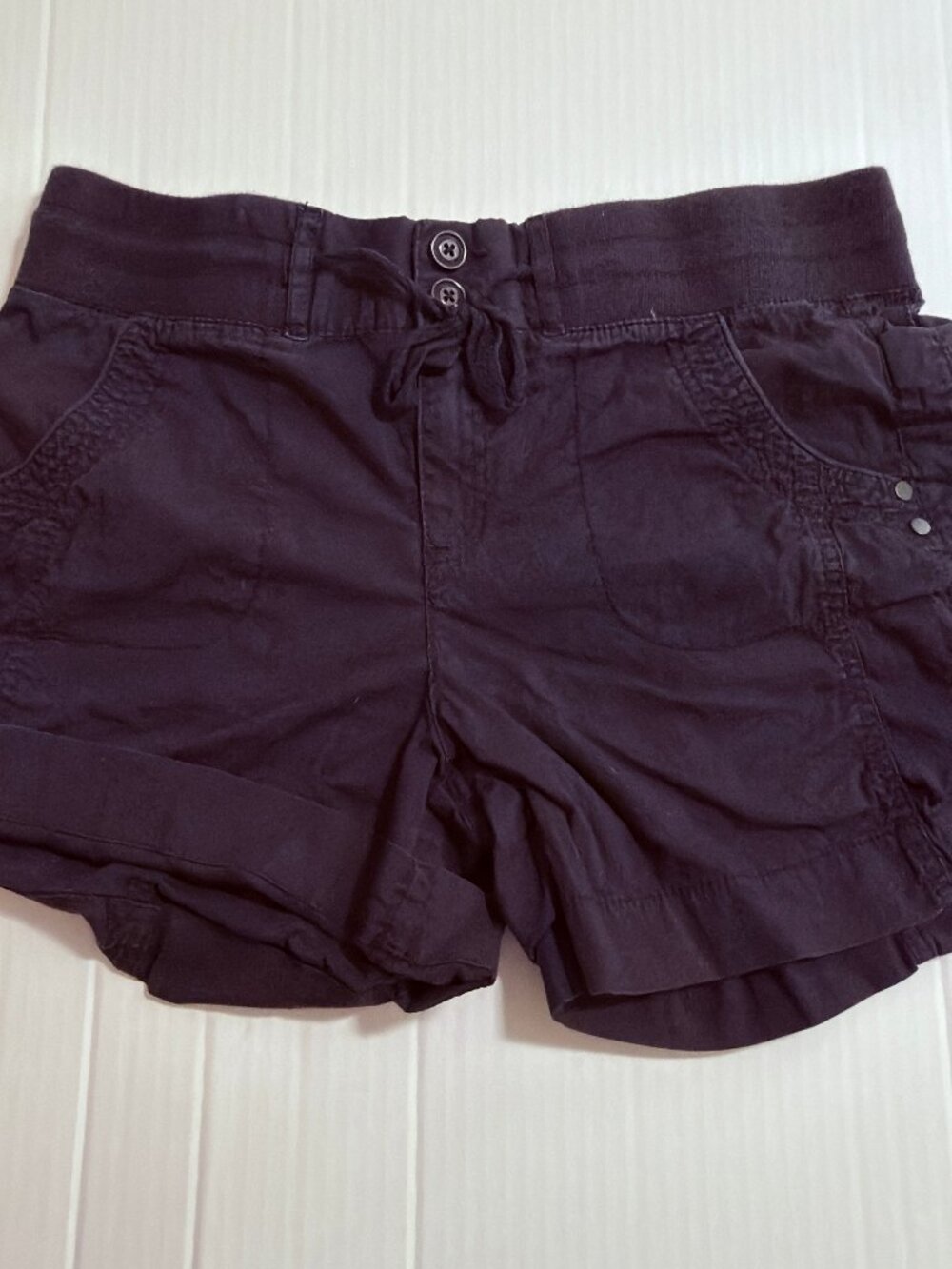 Khakis & Co Womens Shorts Black Comfort Elastic Waist Drawstring Cuffed Size 10